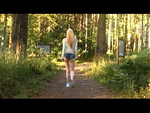 ❤️ Mooie vrouw beweegt langzaam, geen naakt video ️❌ Russian porno at porn nl.passiveincome1.ru ﹏