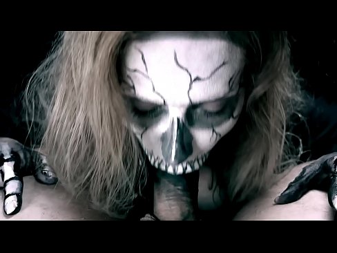 ❤️ Demon girl zuigt pik met haar zwarte mond en slikt sperma. ️❌ Russian porno at porn nl.passiveincome1.ru ﹏